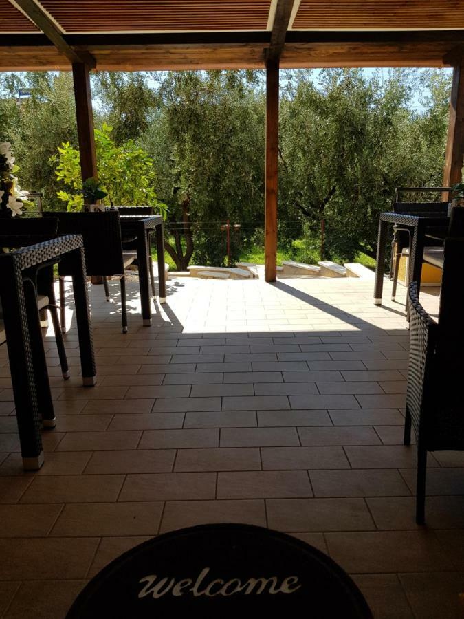 4 Rent Bed & Breakfast Albano Laziale Bagian luar foto